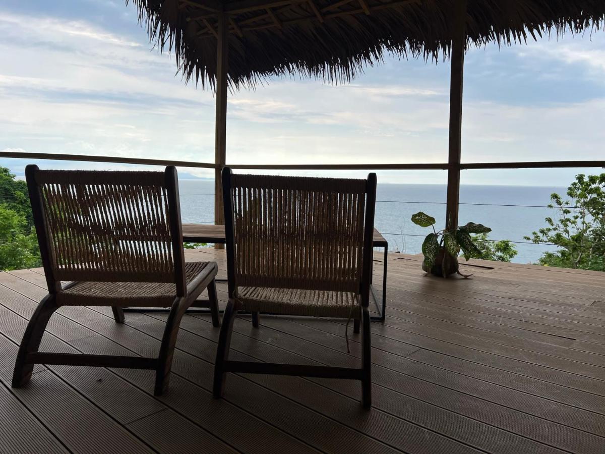 Canopee Lodge Nosy Komba Exterior photo