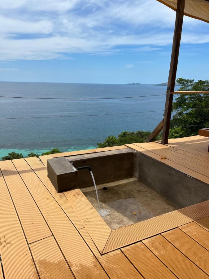 Canopee Lodge Nosy Komba Exterior photo